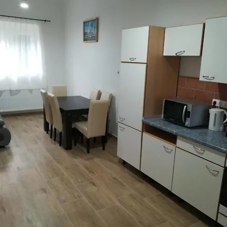 Suemegi Levendula Apartmanok Exterior photo